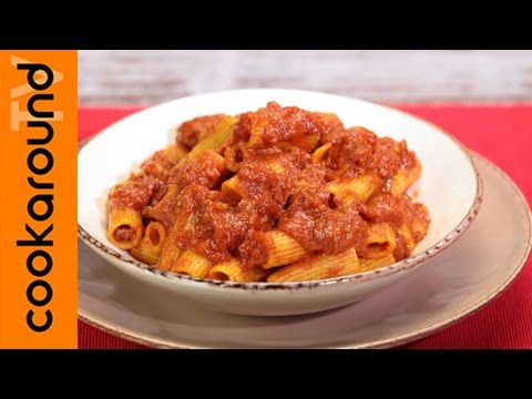 Il ragù napoletano | O' rrau' - YouTube