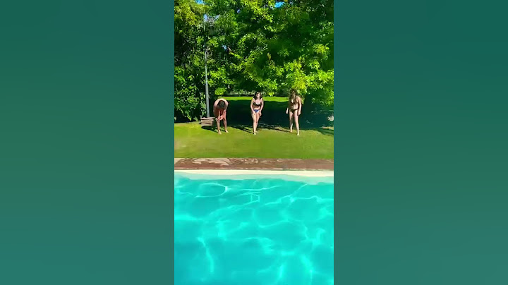 Reto en la piscina con el team #shorts