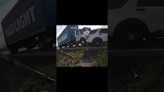 Semi Truck crashes into Police‼️ Arrested‼️#truck #police #driving Profile