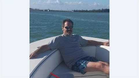 4 Ways to View Pictures as a Slideshow in Windows 10