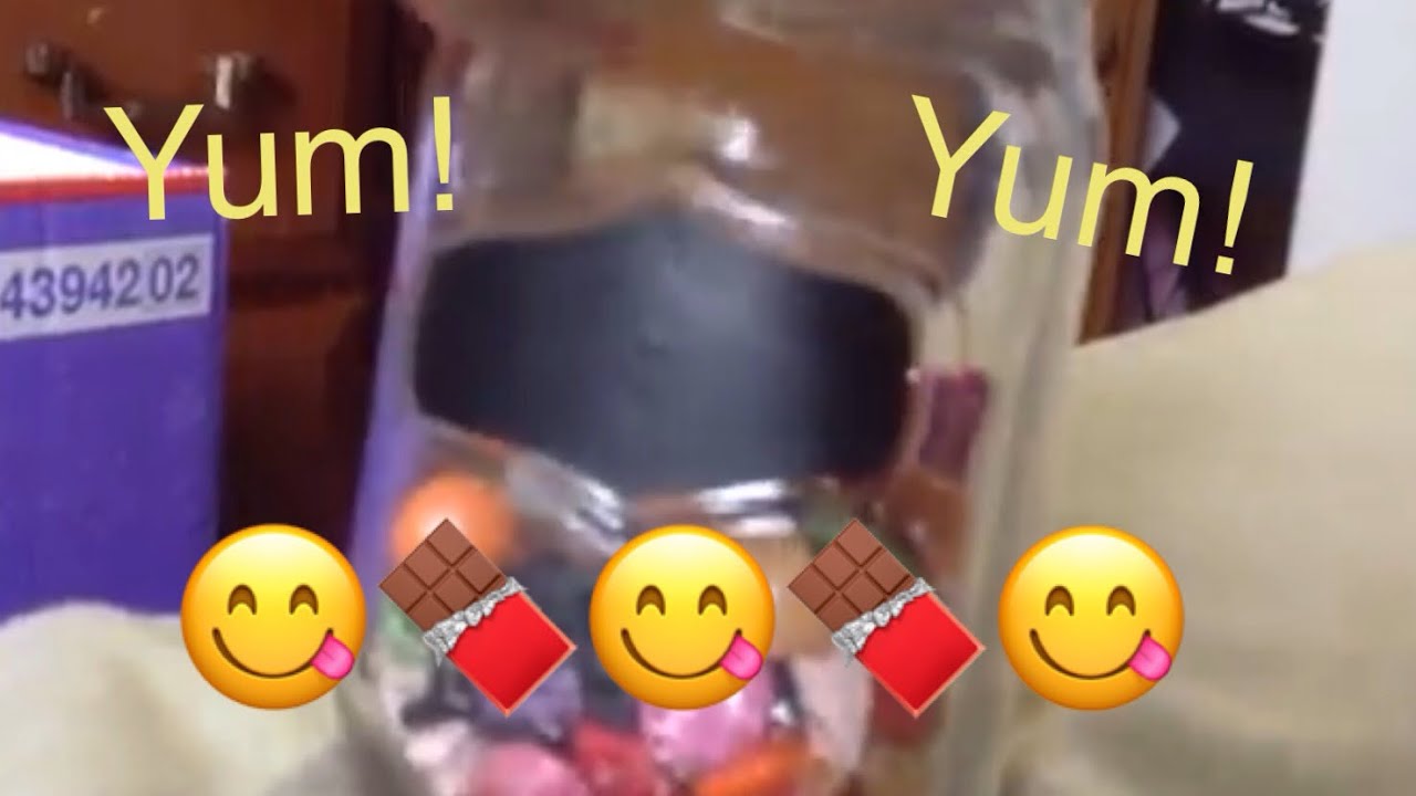 Hannah Gave Me a Jar of Candy camera iphone 8 plus apk