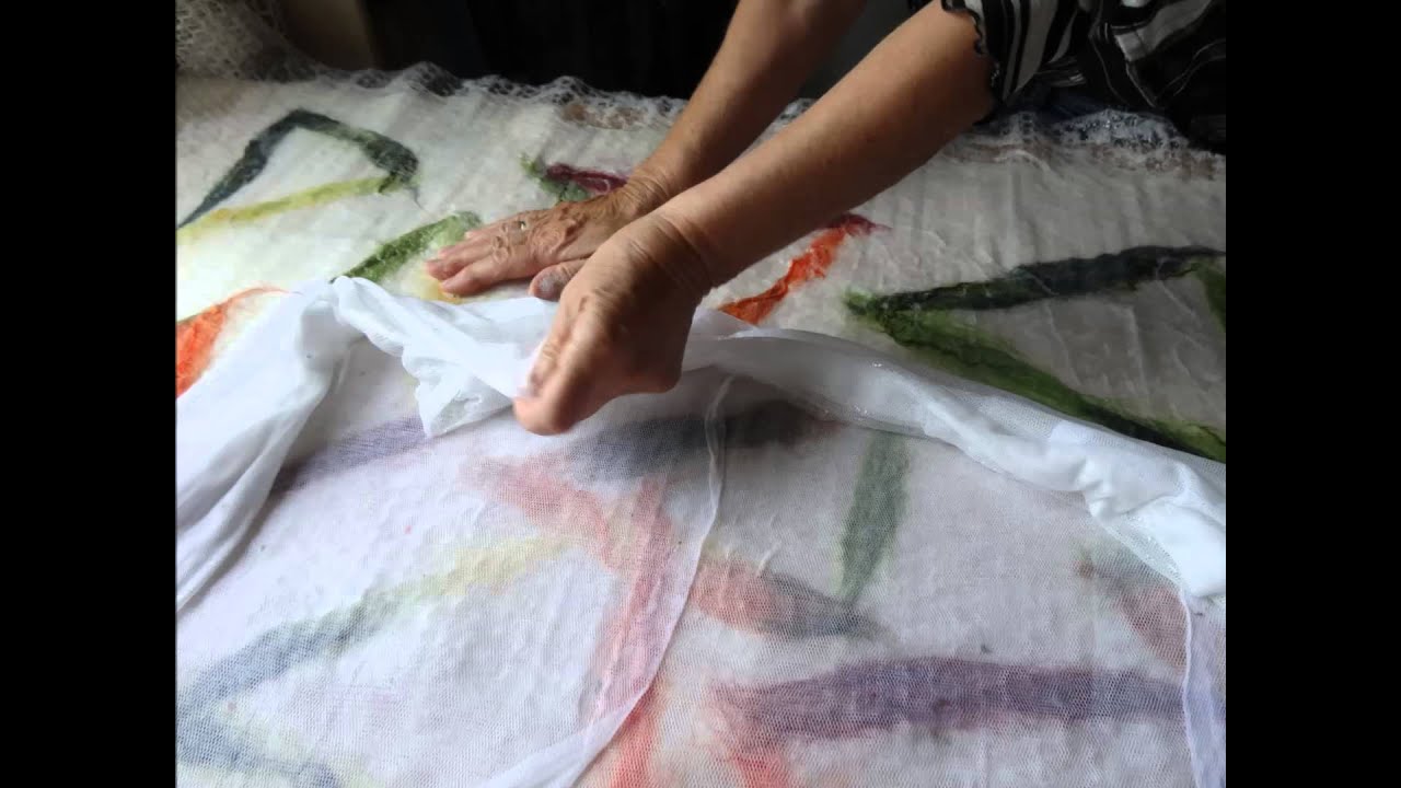 Nuno-Filz-Schal Kreation