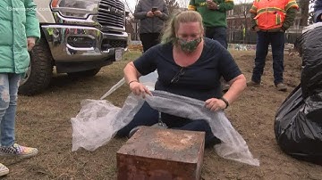 Historians to open second possible time capsule from Robert E. Lee statue