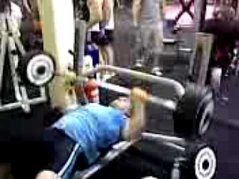 SIMON MARSHALL 140KG BENCH PRESS