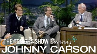 Chevy Chase and Dan Aykroyd Fight Over the Chair | Carson Tonight Show