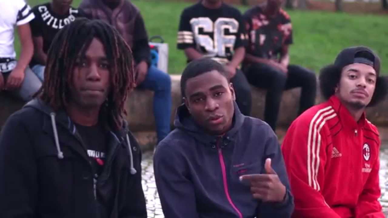 Os Massaba ft  Deejay Télio - Não Vale a pena VideoClip Oficial