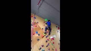 荔景晨輝學校.#特殊小朋友.攀石#自己訓練