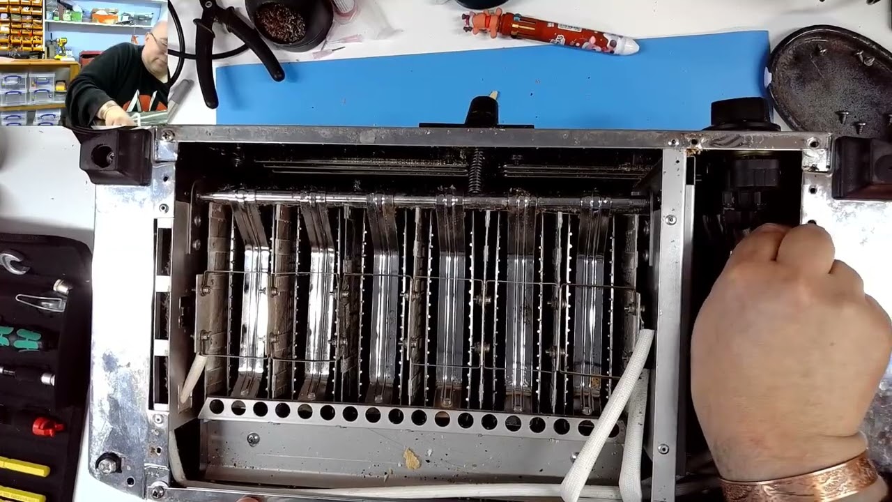 Repair 1  - Burco 6 slot Toaster