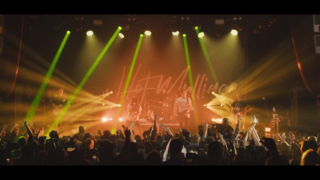 Hot Mulligan Equip Sunglasses at Big Night Live YouTube