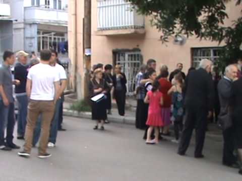 ზაზა კოლელიშვილი სანზონის პრობლემებს ეცნობა