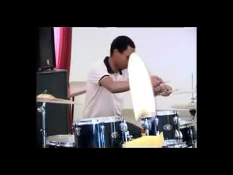Hari Igihugu (by Naioth Choir)