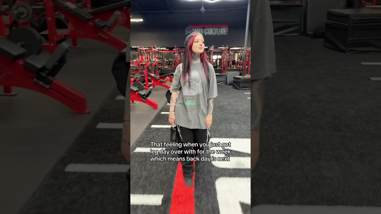 HI YOUTUBE IM ALIVE!!! 