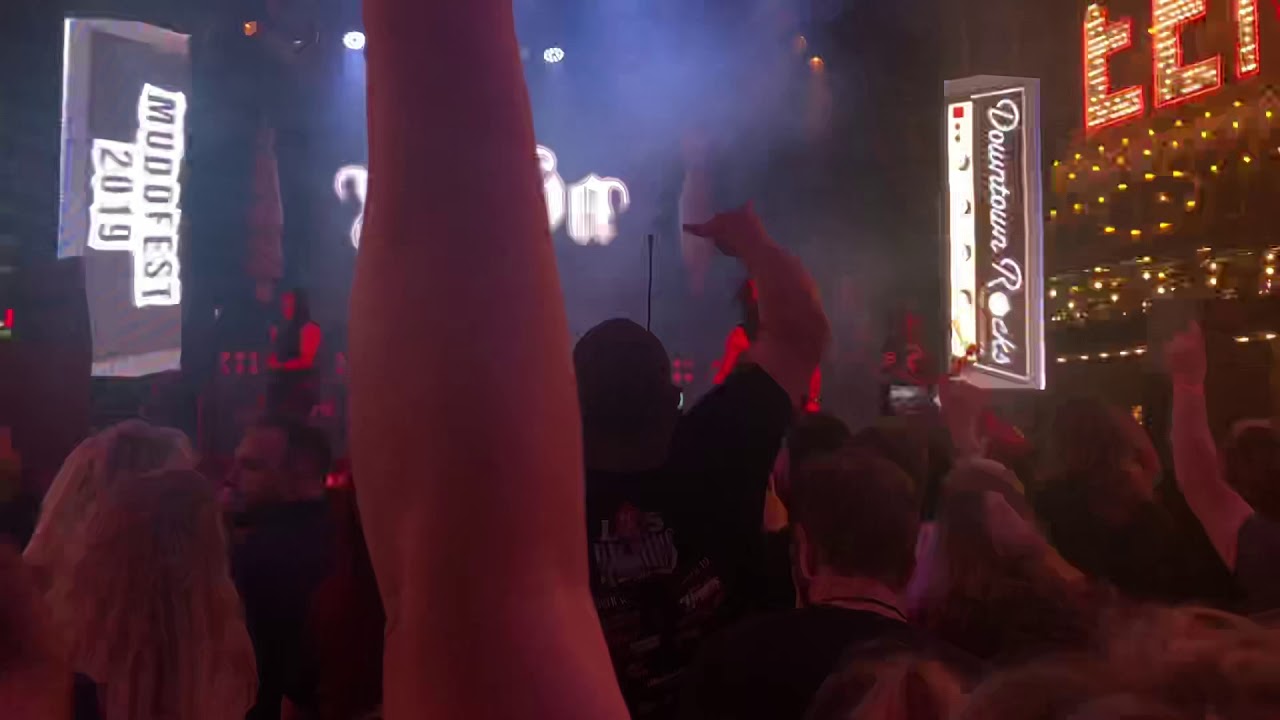 Saliva Click Click Boom Live YouTube