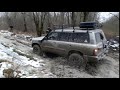 Nissan Patrol играючи шпарит по колеям!