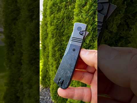 Finch El Camino Black Shredded Carbon Fiber. Traditionalpocketknives.com