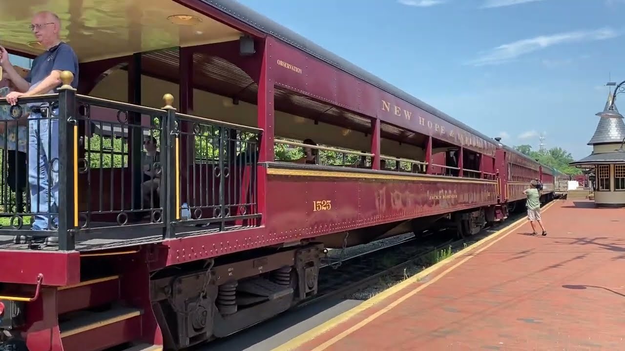 New Hope Railroad departing from New Hope Station in New Hope, PA (7/25/25)