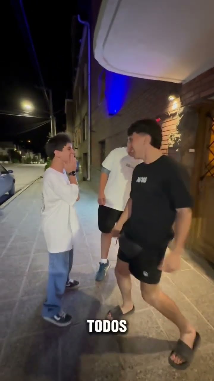 La primera vez ?? 1/2