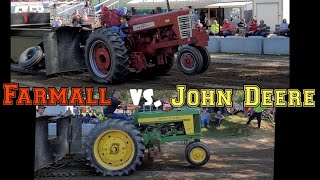 Farmall vs. John Deere | Antique Tractor Pulls