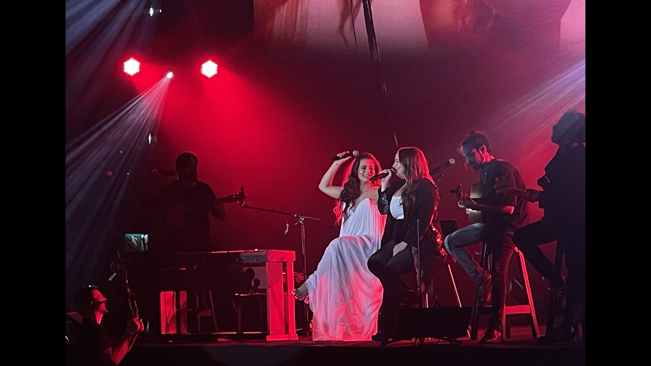 קרן פלס X מירי מסיקה | המופע המשותף