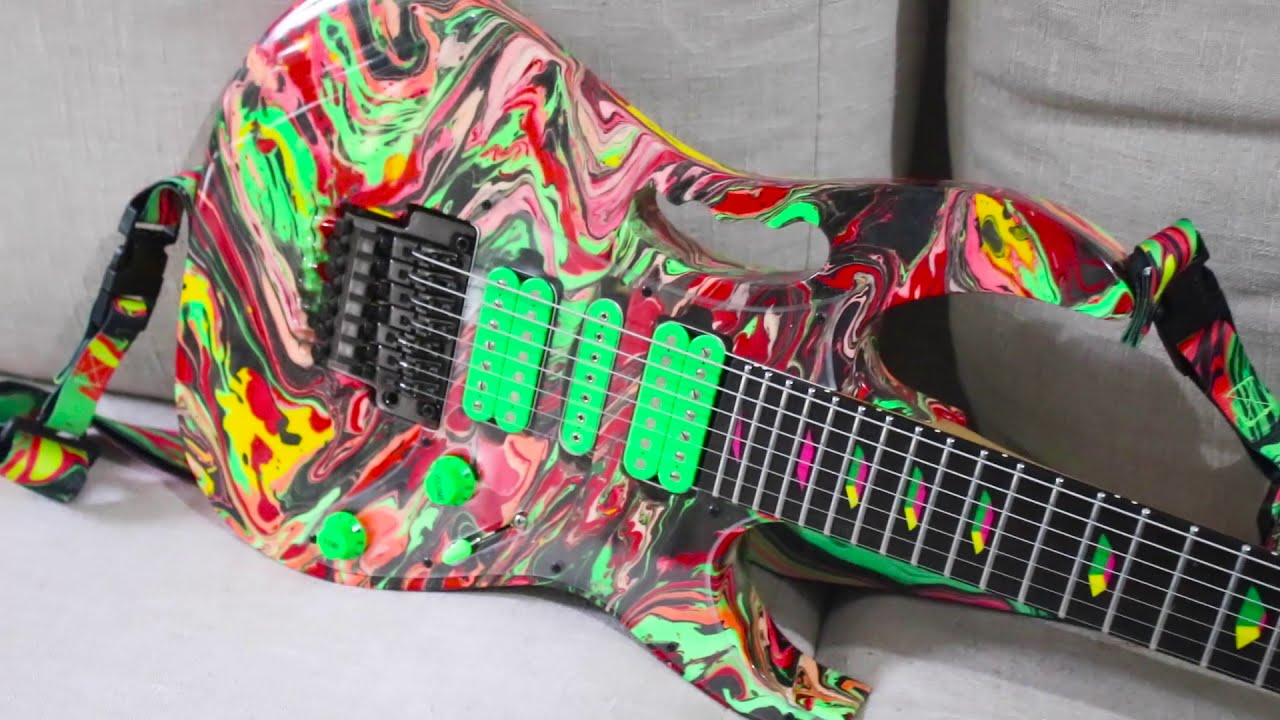 ibanez universe uv dna swirl sample