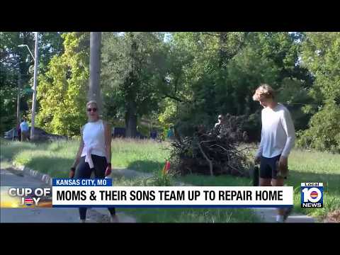 Teens, moms roll up sleeves to help Kansas City homeowner