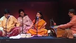 Mekhla Abhisheki | Gard Sabhovti Ran Sajani | गर्द सभोंतीं रान साजणी | तू तर चाफेकळी |