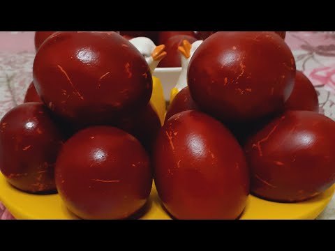 ხახვის ნაფცქევნში, ანუ ჩენჩოში შეღებილი კვერცხი...ნატურალური და ბუნებრივი, არანაირი ქიმია...