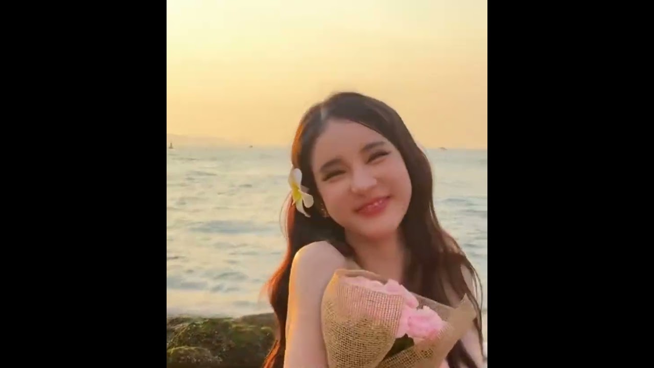 VỀ ĐÂY NGHE SÓNG -  Bolero Spanish Style  - Sáng tác Hong Vuong Thu  - Video Lê Văn Sấm - 264s - Mp4