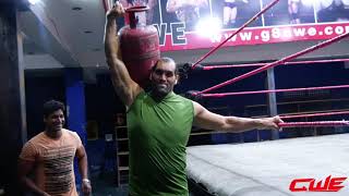 Cwe Power Of The Great Khali