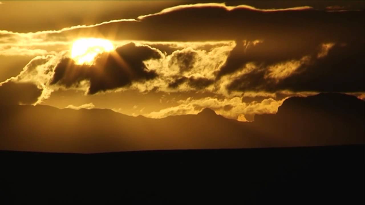 Sky Time Lapse HD - Sunset Over Mountains Time Lapse in HD