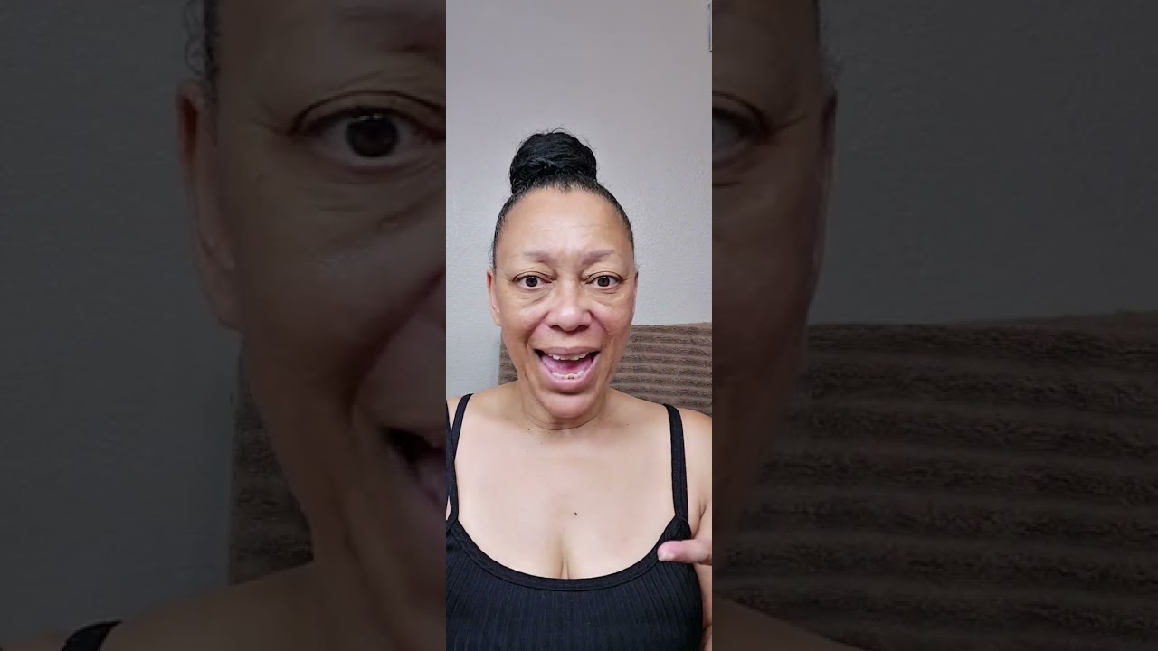 L.A. Colors Cheek + Lip Oil First Impression 😍 from Dollar Tree 🌳