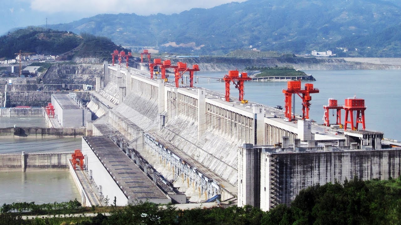 Dam That's Big: The True Scale of the World's Largest Dams