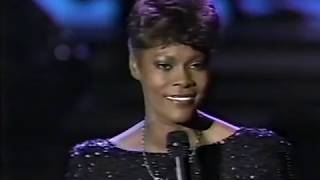 Miniatura del video "Dionne Warwick - Hits Medley （Live @ American Bandstand 33 13 Anniversary Special 1985）"