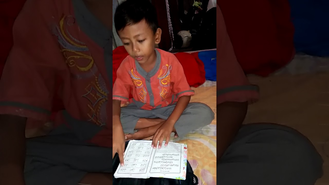  anak  yg sedang  belajar mengaji  YouTube