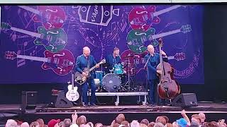 Eldar Vågan Trio "Surfbrett" Live Tjuvholmen Hamar Norway 4. aug 2023