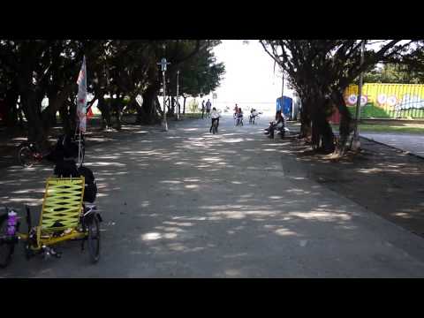動力三輪斜躺車同學會.2012.12.16.試騎張先生的愛駒....