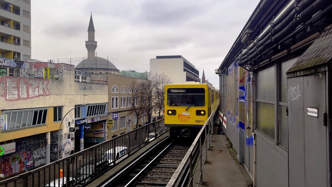 À CÔTÉ (2026) - Court-métrage documentaire