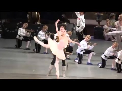 ローズ・アダージョ「眠れる森の美女」バトーエワ、マリインスキー劇場 Rose Adagio "Sleeping Beauty"N. Batoeva, Mariinsky Ballet 14