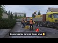 #🚛 Descarregando Tijolos na Chuva! Trabalho Pesado na Estrada 💪🌧️