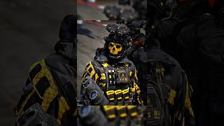 All Black Para Shorts Commando Commando