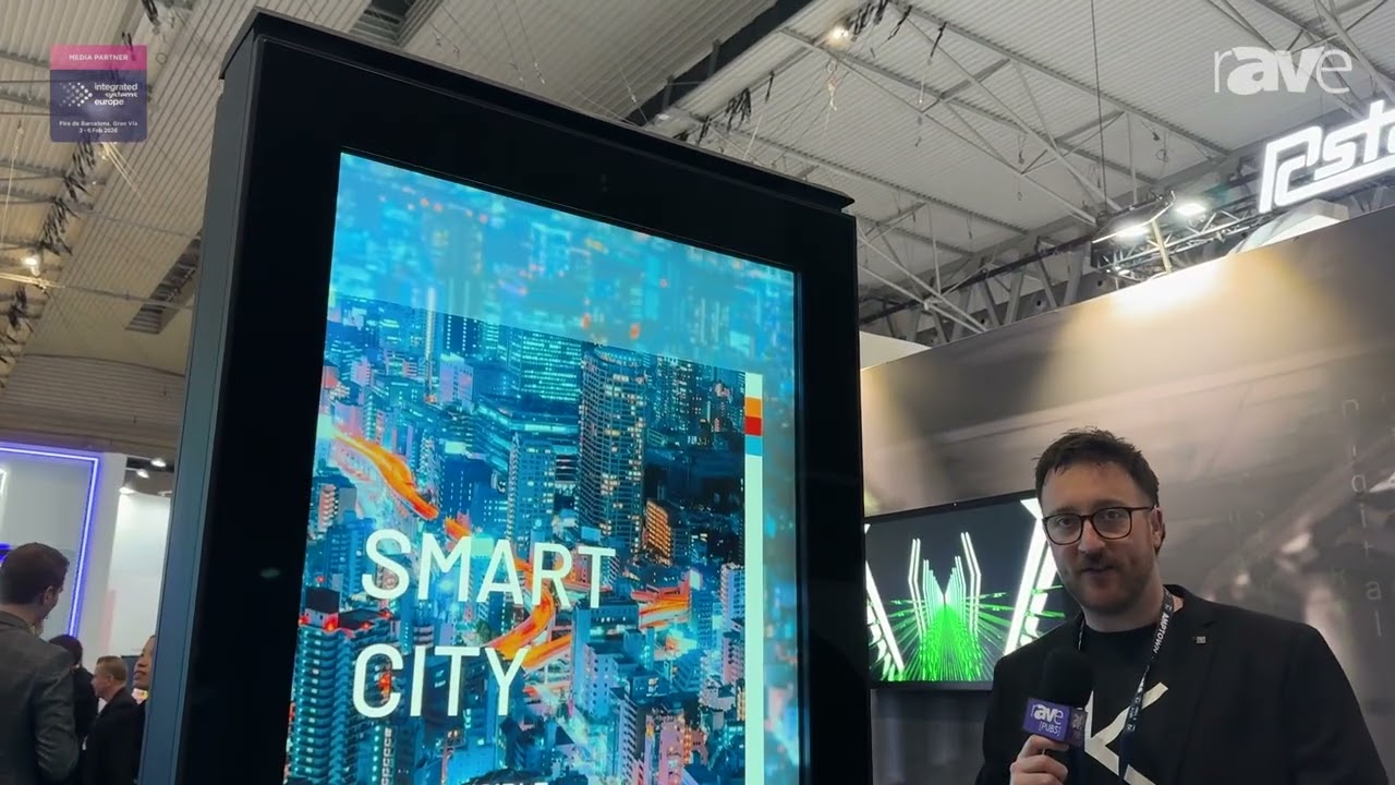 ISE 2026: Kuori Features R4 Outdoor Double-Sided Digital Signage Totem