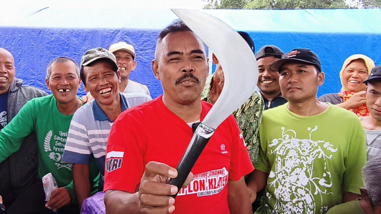 Suami istri dari Maluku cari Pak Cemplon. istrinya ngakak terkencing