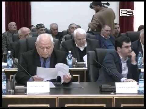 დეპუტატები ავთანდილ ბერიძის გადაყენებას არ გამორიცხავენ