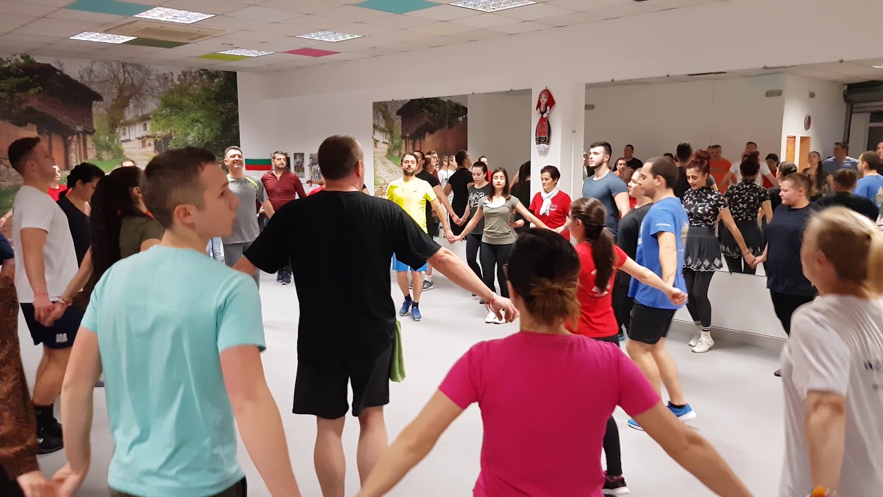 Момчиловско хоро