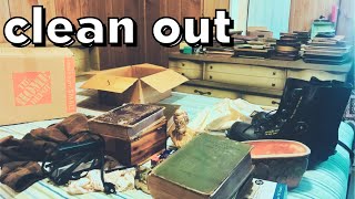 Family Wants It GONE & He Bought It All! Clean Out Day