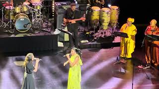 Sarah Bareilles And Rene Elise Goldsberry Sing Everything Changes From Waitress