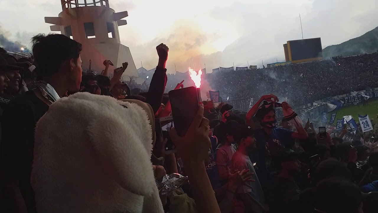 PERSIB BANDUNG @haturnuhunhariono - YouTube