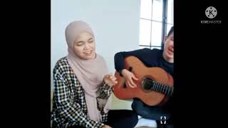 Pertama kali duet akustikan dengan Ressa rasanya mantulll gaissss..