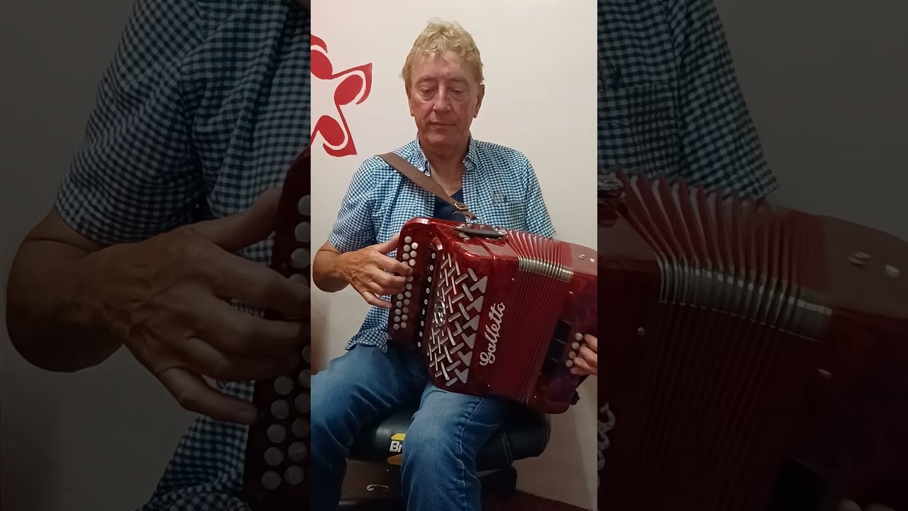 Irish Reel: ROLLING IN THE RYEGRASS on button accordion