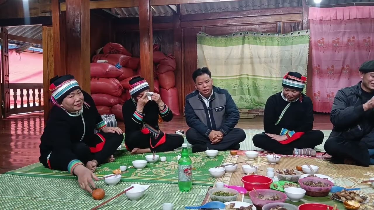 BÀ DIỆP HÁT GIAO LƯU VỚI BỐ STHỈNG#tantachhatdao